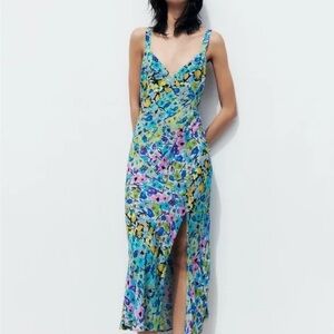 Zara Floral Print V-Neck Midi Dress with Slit